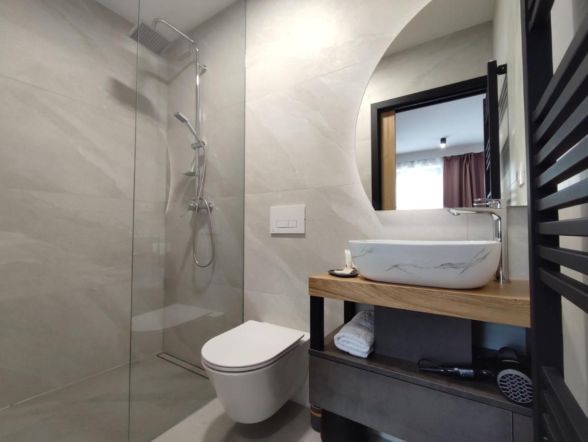 Boutique Rooms By Petric Winery Dobravlje المظهر الخارجي الصورة