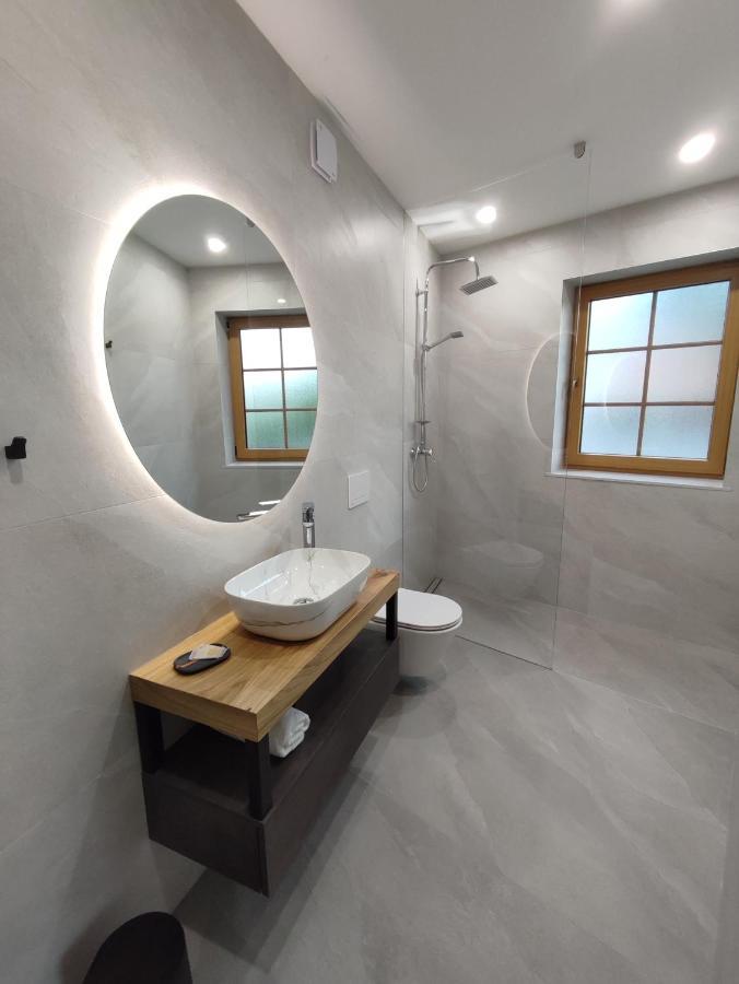 Boutique Rooms By Petric Winery Dobravlje المظهر الخارجي الصورة