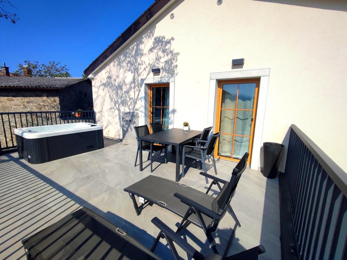 Boutique Rooms By Petric Winery Dobravlje المظهر الخارجي الصورة