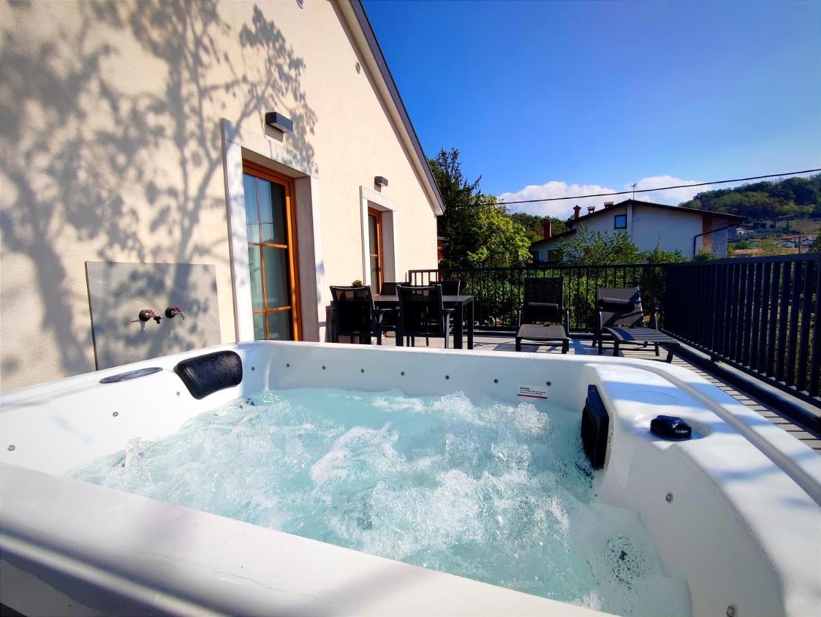 Boutique Rooms By Petric Winery Dobravlje المظهر الخارجي الصورة